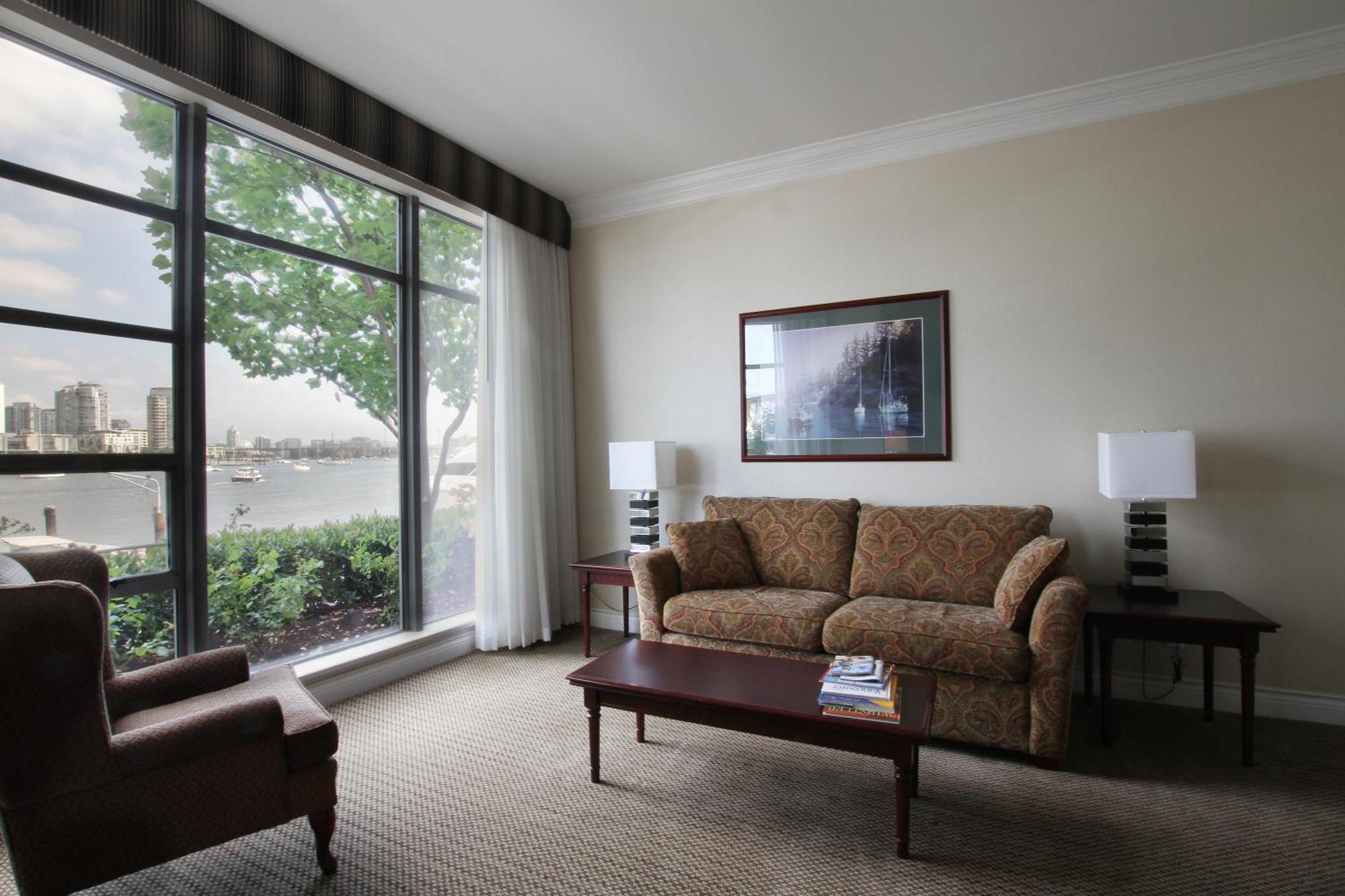 וונקובר Granville Island Hotel מראה חיצוני תמונה