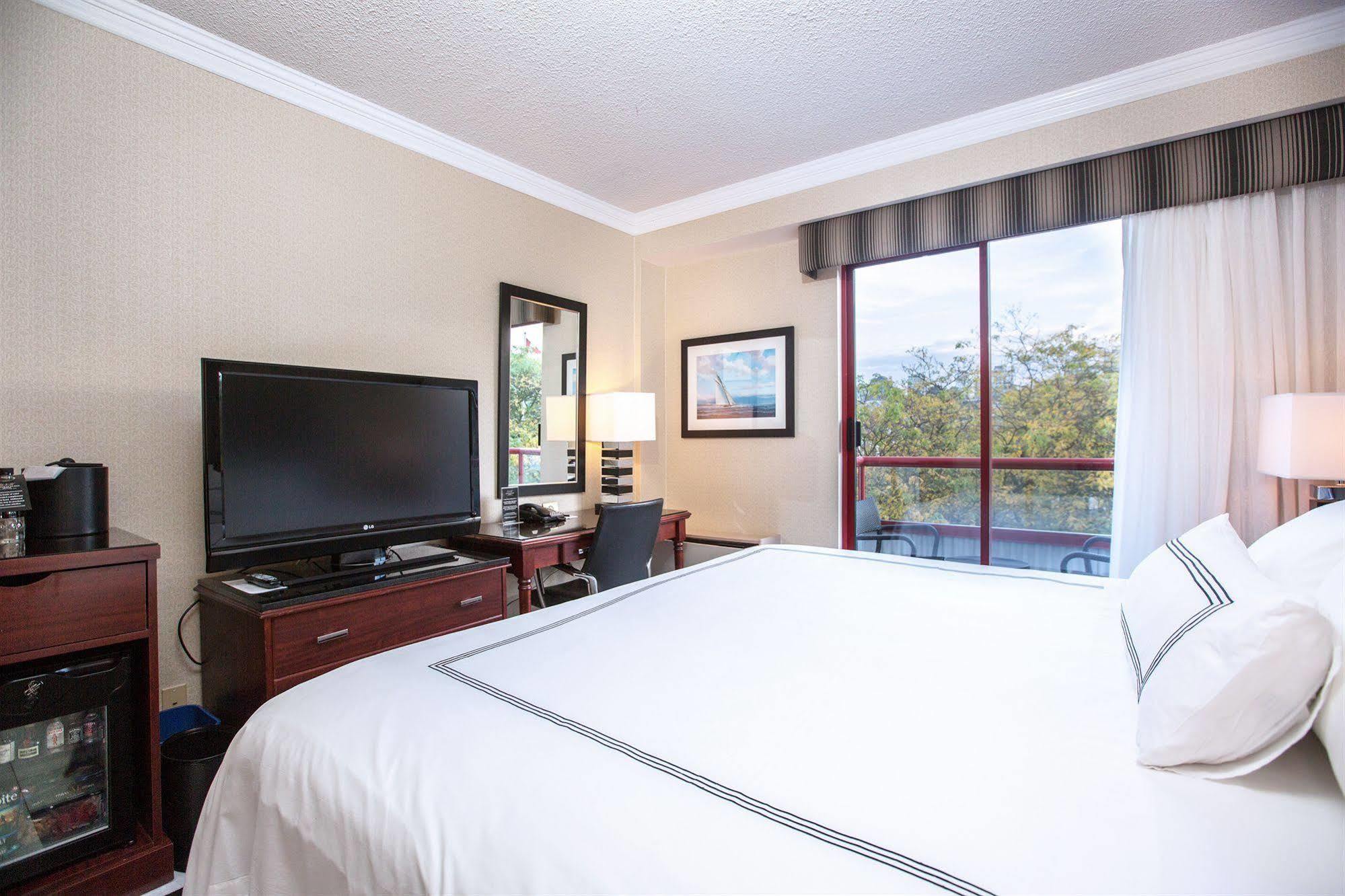 וונקובר Granville Island Hotel מראה חיצוני תמונה